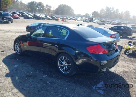 2013 Infiniti G37 Journey z USA, uszkodzony, nr VIN JN1CV6AP2DM719250